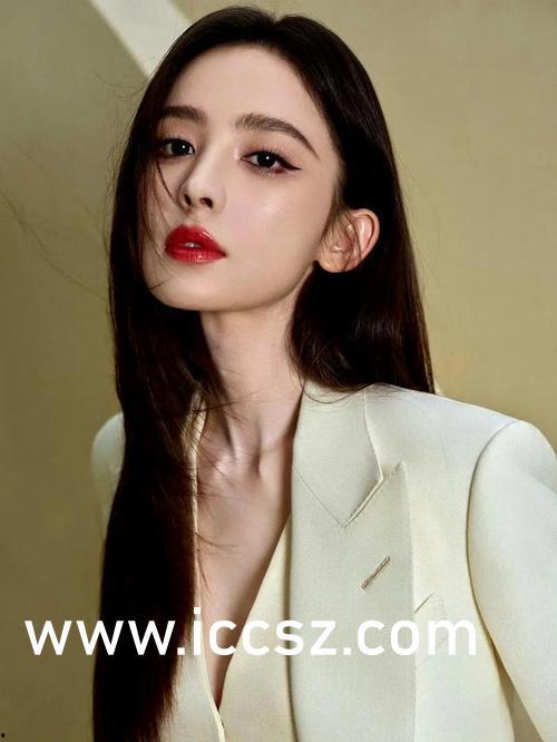 吃瓜爆料戚薇视频大全最新,吃瓜群众揭秘明星幕后生活